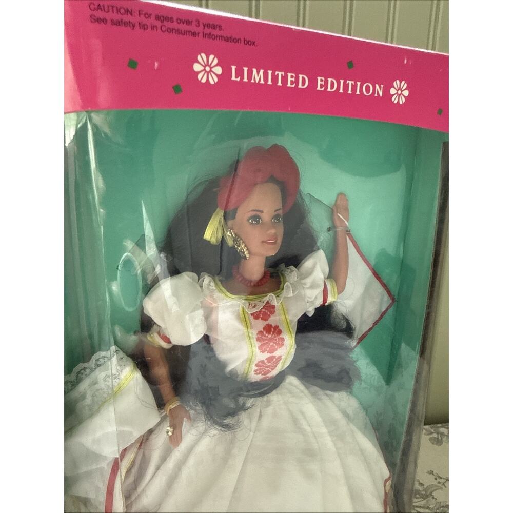 Vtg Mattel Barbie Fantastica Limited Edition Medium Complexion 12in Fashion Doll - Picture 2 of 8